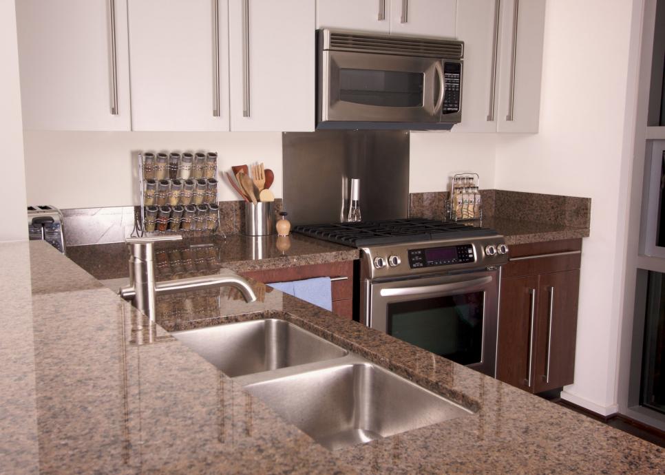 Modern Kitchen Designs by Unique Builders